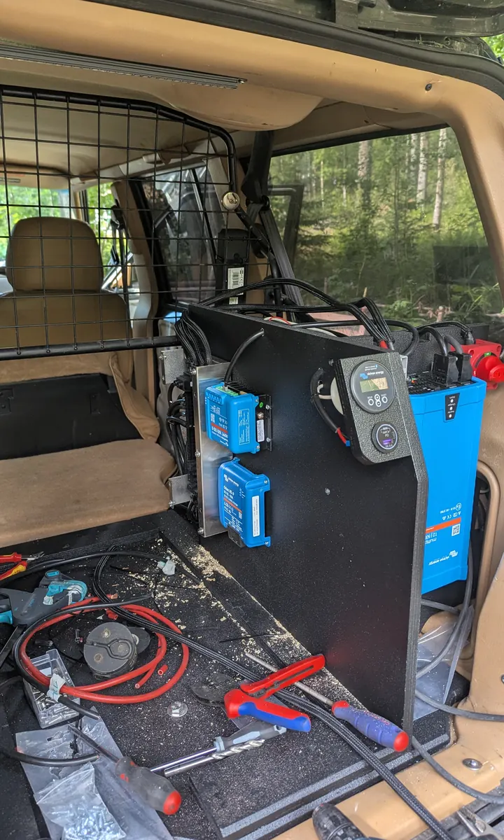 New wiring and power system in the back of the Jeep