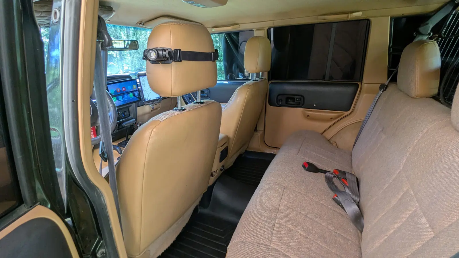 Rear seats